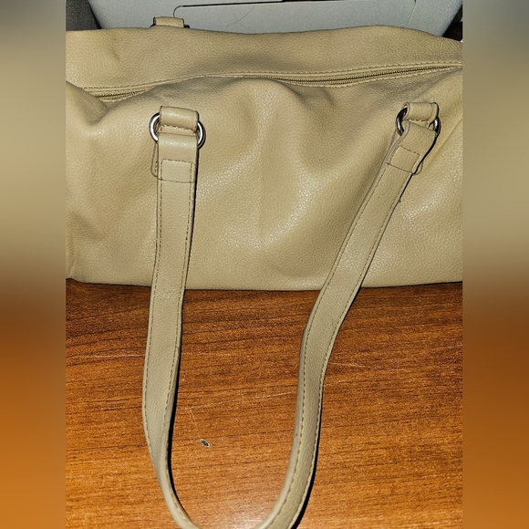 Nine West Handbags - Nine West Womans Beige Purse